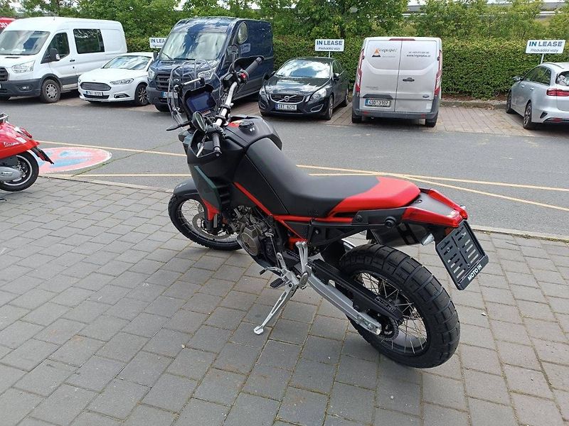 Aprilia Tuareg 660 (2026) Tornado Green 2025 E5+(sleva 1 - fotka 9 z 9