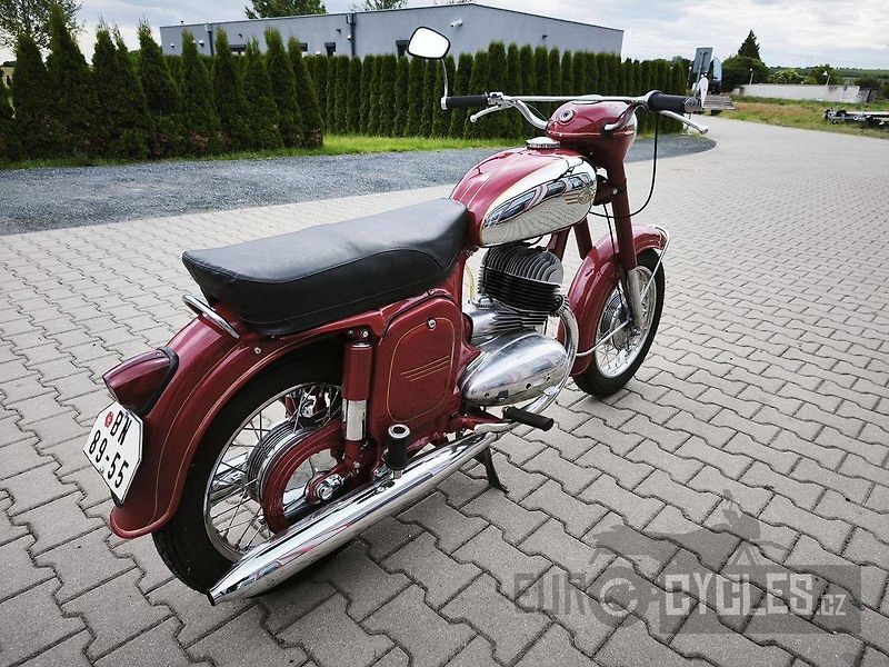 Jawa 350/354 Kývačka (1959) - fotka 3 z 14