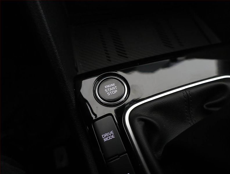 Kia Sportage (2022) 1.6 T-GDI - fotka 19 z 21