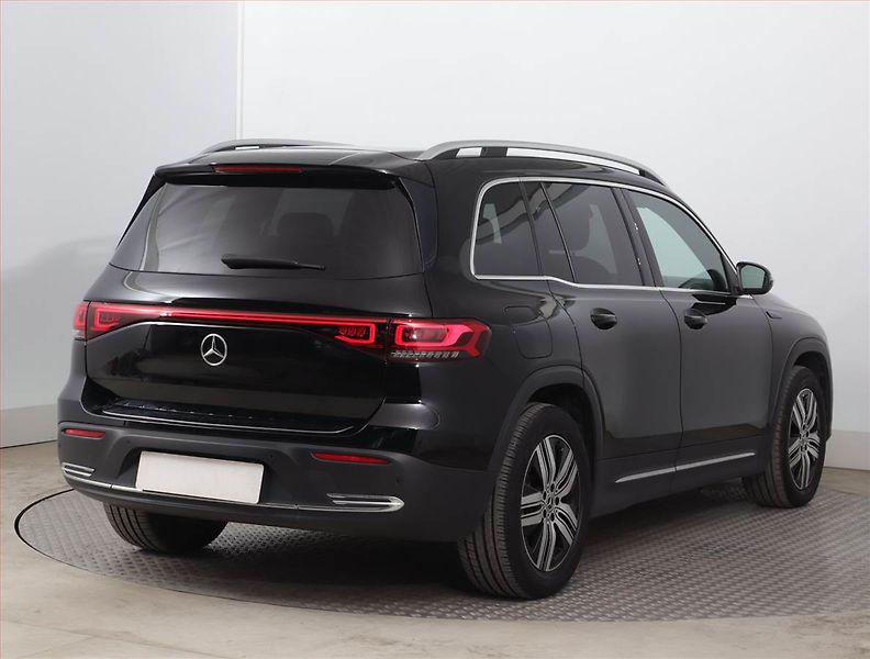 Mercedes-Benz EQB (2022) 250, SoH 98% - fotka 5 z 23