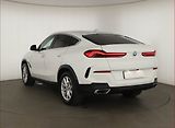 BMW X6 (2021) xDrive40i - náhled 3