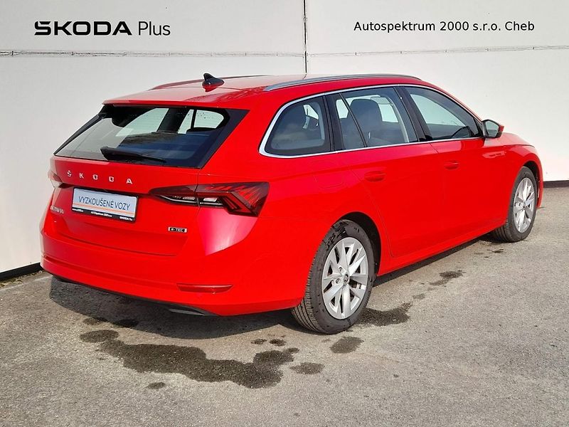 Škoda Octavia Combi M-HEV Style Plus Navi 1. - fotka 10 z 28