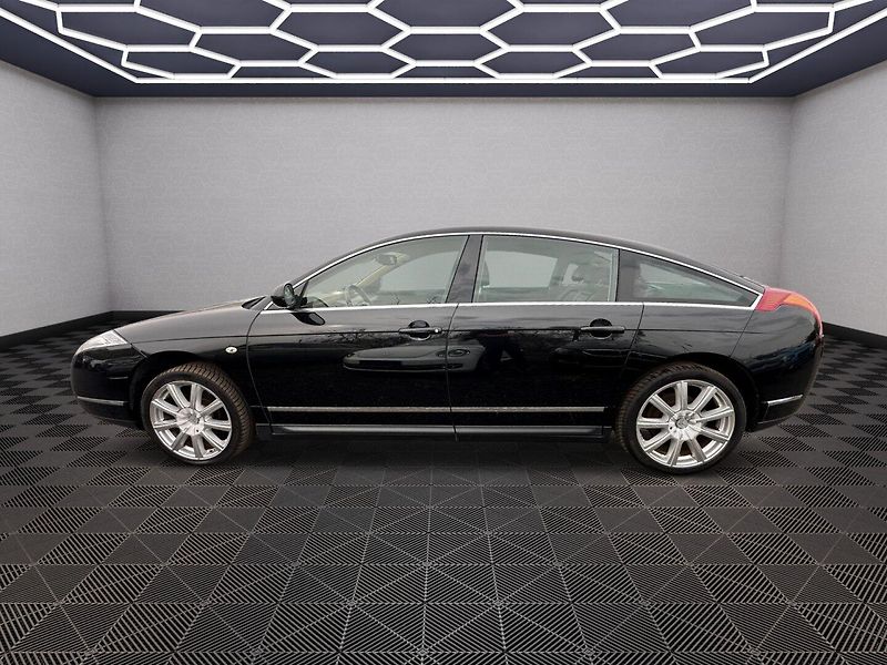 Citroën C6 (2009) 3.0Hdi 177kw - fotka 4 z 25