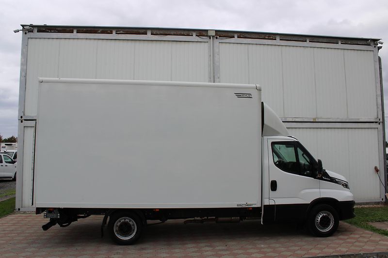 Iveco Daily 35S160 2,3 Hi-Matic Skříň+čelo - fotka 3 z 22