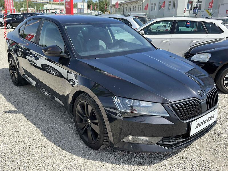 Škoda Superb (2015) 1.6 TDi, ČR, Style - fotografie inzerátu
