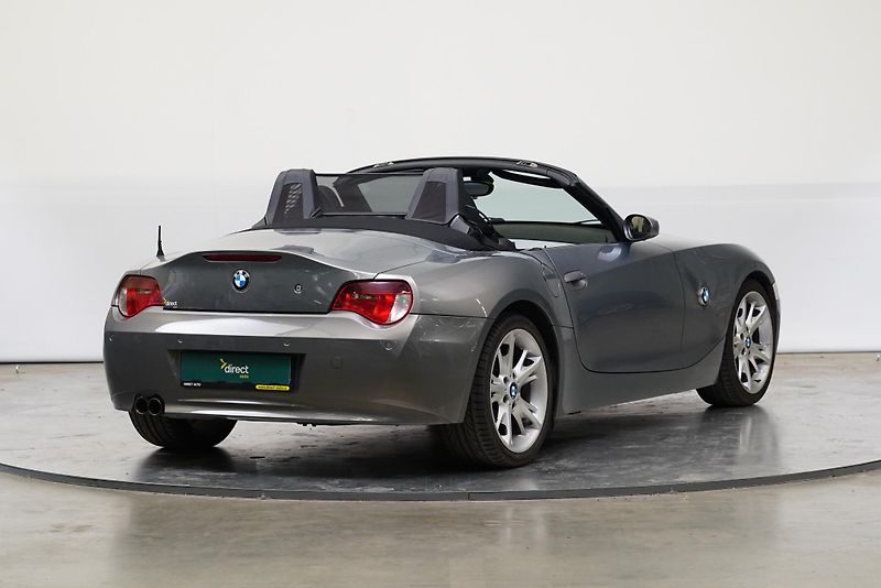 BMW Z4 - fotka 2 z 23