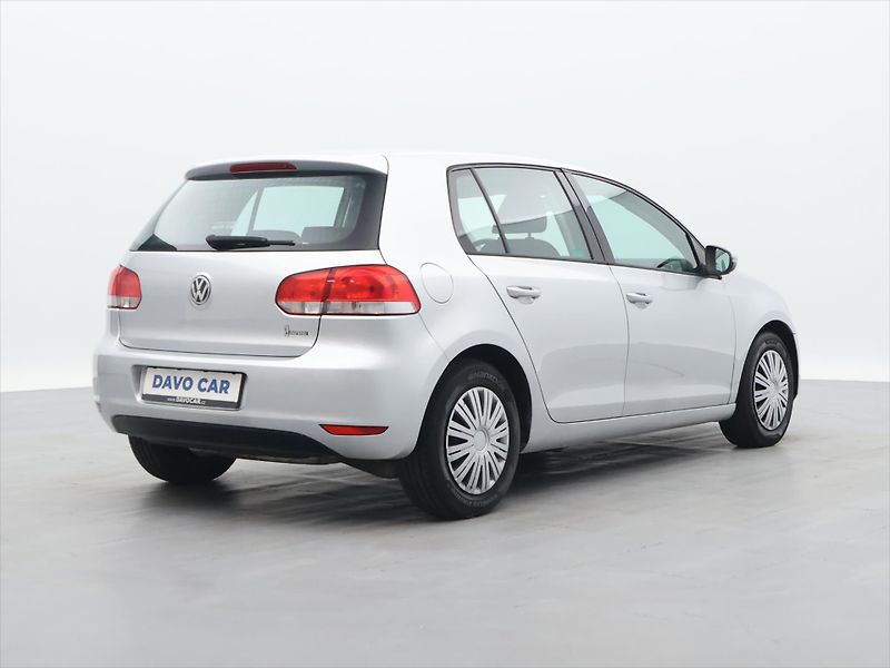 Volkswagen Golf 1,4 MPI 59KW Klimatizace CZ - fotka 7 z 31