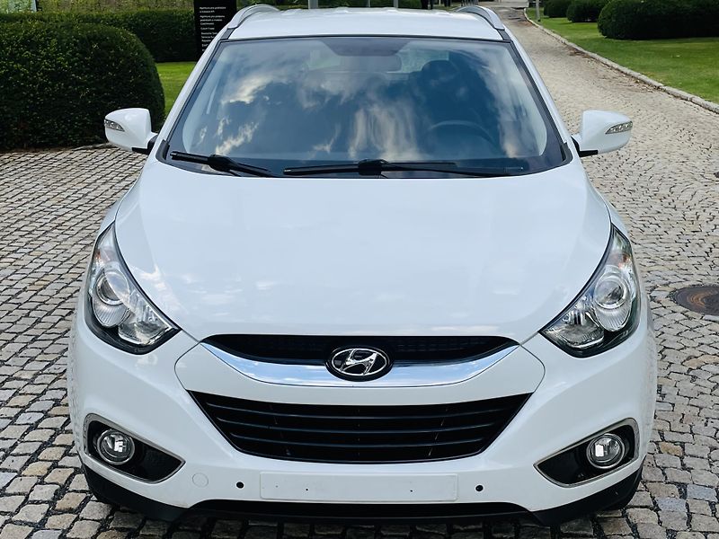 Hyundai ix35 2.0i 4x4 1MAJIITEL KAMER TAŽNÉ - fotka 6 z 46