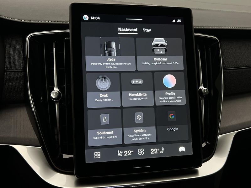 Volvo XC90 (2026) B5 AWD DARK PLUS - fotka 37 z 43