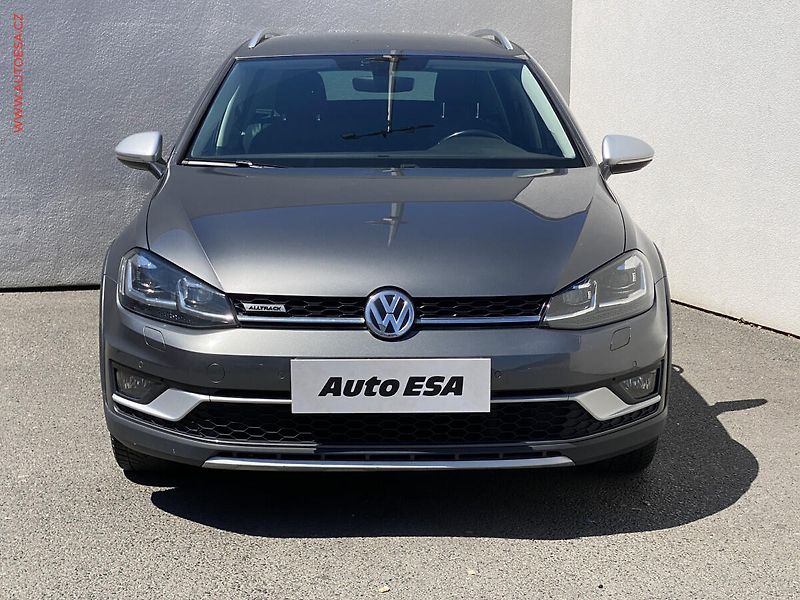Volkswagen Golf (2017) 1.8 TSi 4x4, Alltrack, DSG - fotka 2 z 18