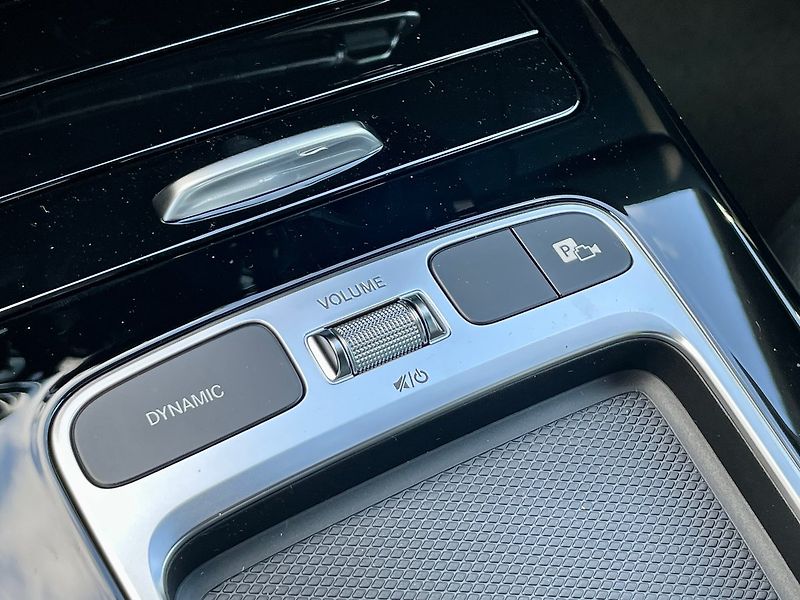 Mercedes-Benz Třídy A 180 Linie AMG - fotka 22 z 23