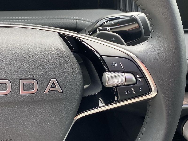 Škoda Superb (2025) 1.5 TSI iV DSG L&K - fotka 23 z 36