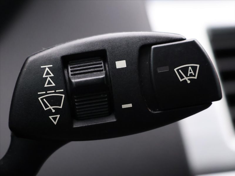 BMW Řada 6 3,0 635d 210kW Aut. Navi Xenon - fotka 16 z 28