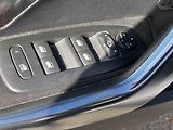 Peugeot 2008 (2016) 1.2PT, Allure, AT, navi - náhled 11