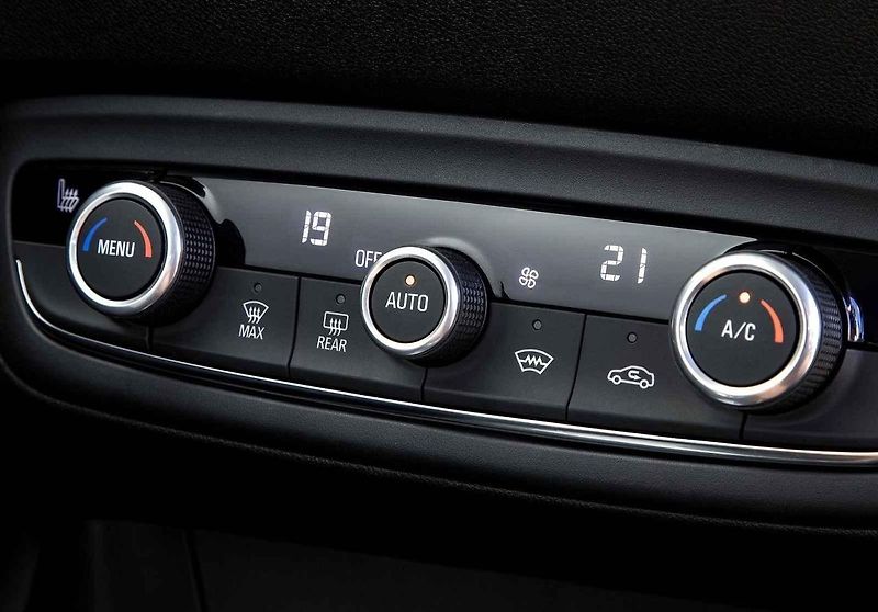 V rozmezí dvou měsíců Opel přiváží na trh dvě nová městská SUV