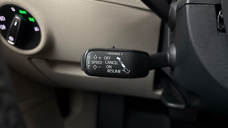 Škoda Superb 2.0 TDI DSG 4x4 L&K - fotka 14 z 33