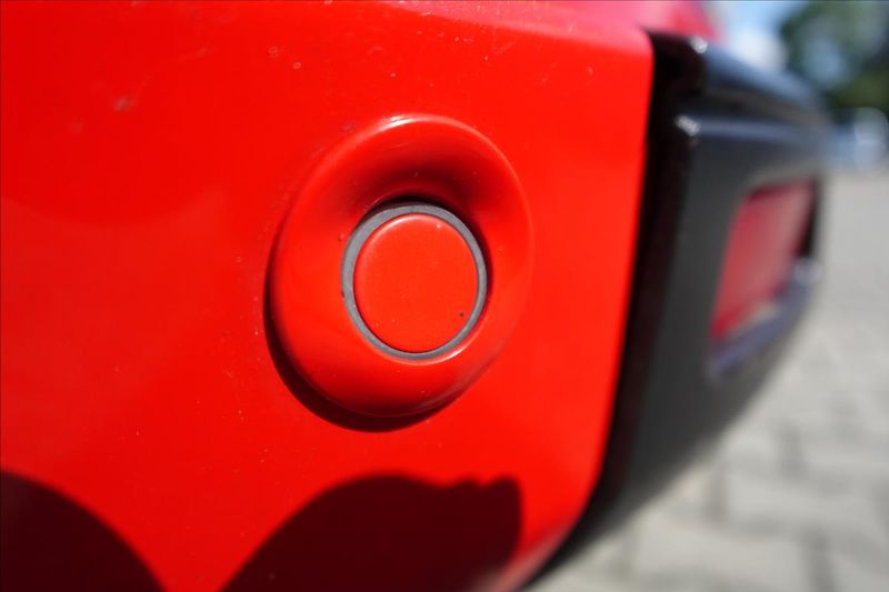 Ford Transit Custom 2,0 TDCi  L1H1 BUS KLIMA SERVI - fotka 10 z 31
