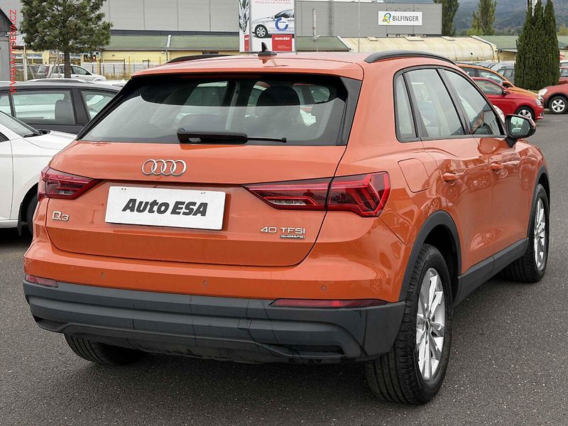 Audi Q3 (2019) 2.0TFSi Quattro, 1.maj,ČR, AT - fotka 4 z 18