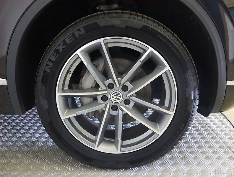Volkswagen Touareg (2019) 3.0 TDI - fotka 15 z 24