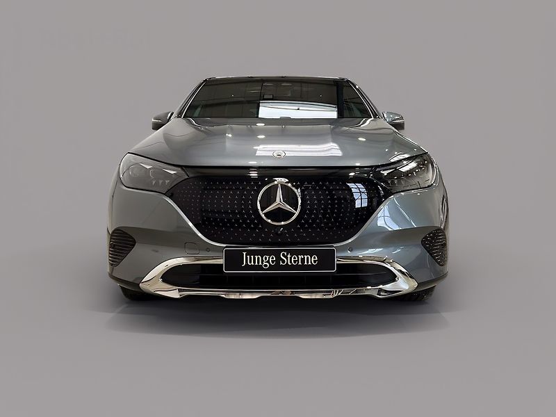 Mercedes-Benz EQE 300 Pano 360 DIGI.Light Taž - fotka 2 z 13