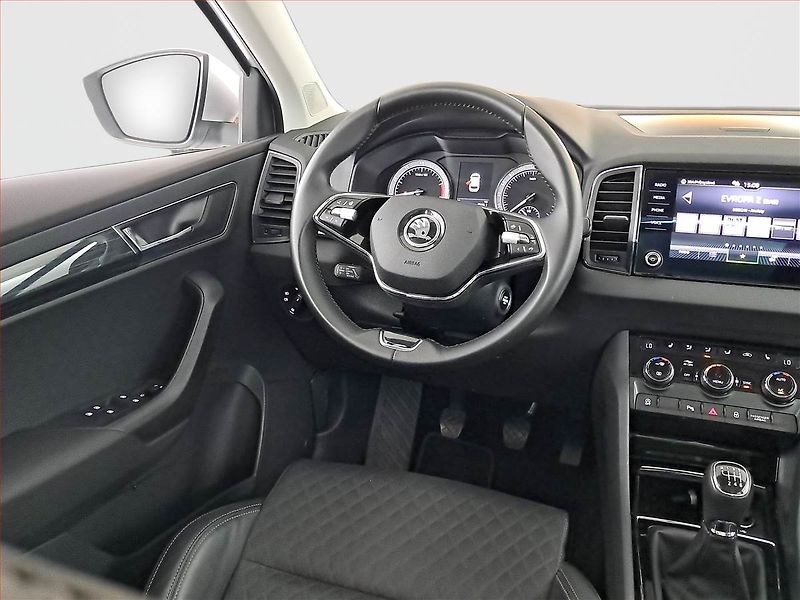 Škoda Karoq (2021) 1.5 TSI - fotka 7 z 21