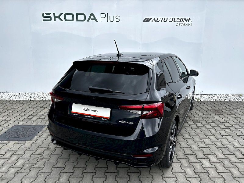 Škoda Fabia (2025) 1.0 TSI 85kW DSG Monte Carlo - fotka 2 z 35