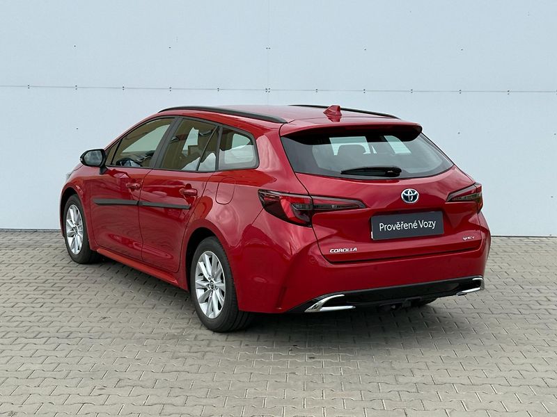 Toyota Corolla 1.8 HSD e-CVT Comfort Tech - fotka 7 z 27