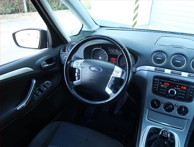 Ford Galaxy (2011) 2.0, Tempomat - fotka 7 z 16