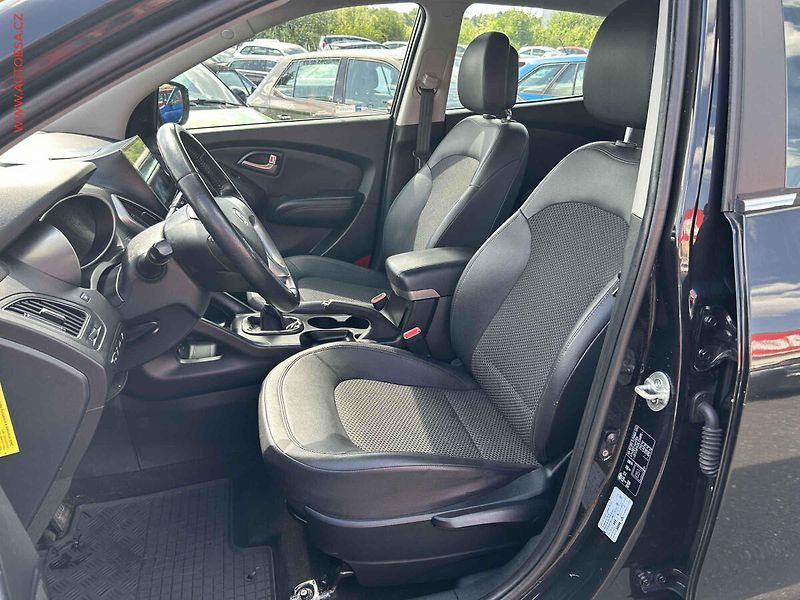 Hyundai ix35 (2010) 2.0TDCi 4x4, ČR, Bixen, AC - fotka 9 z 18