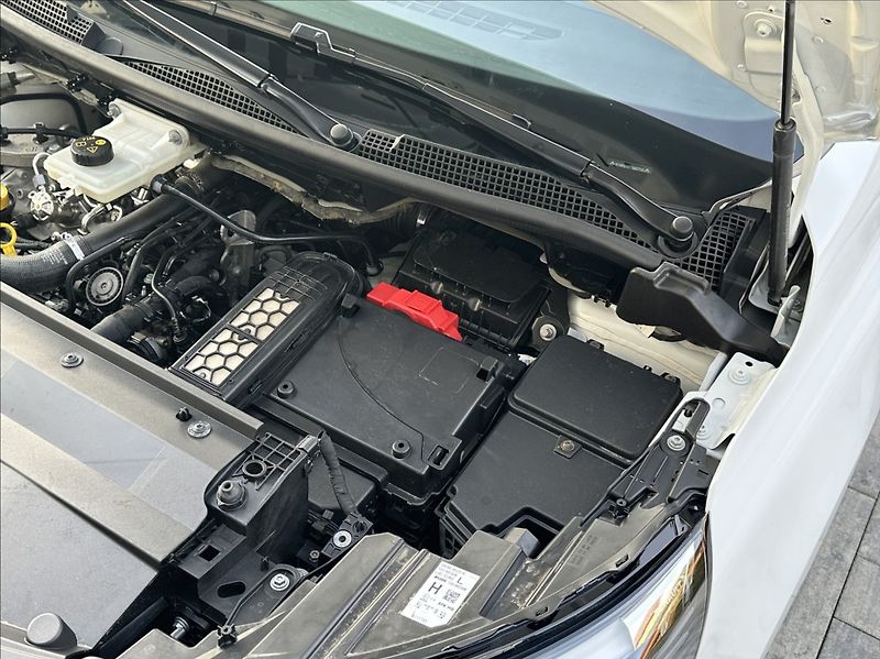 Renault Kangoo 1,3 TCe 102PS  Equilibre - fotka 42 z 51