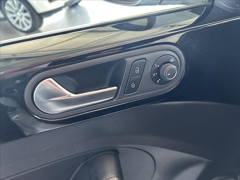 Volkswagen Beetle 1,2   TSI,ALLSTAR,ŘEMEN,SERVIS - fotka 9 z 25