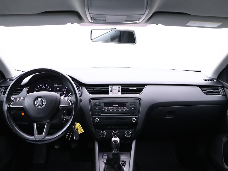 Škoda Octavia 1,6 TDI CZ Klimatizace DPH - fotka 18 z 25