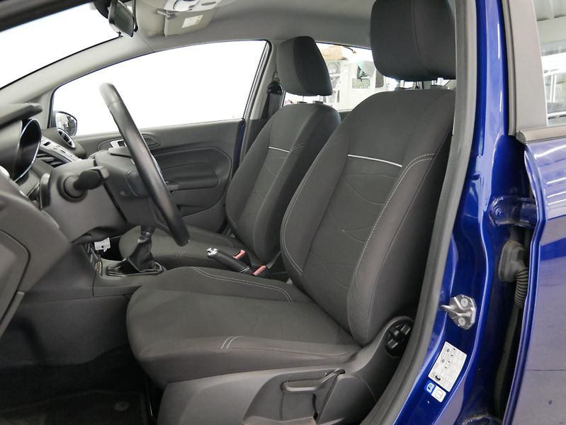 Ford Fiesta - fotka 11 z 25