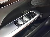 Mercedes-Benz Třídy C (2022) C 220 d 4MATIC - náhled 21