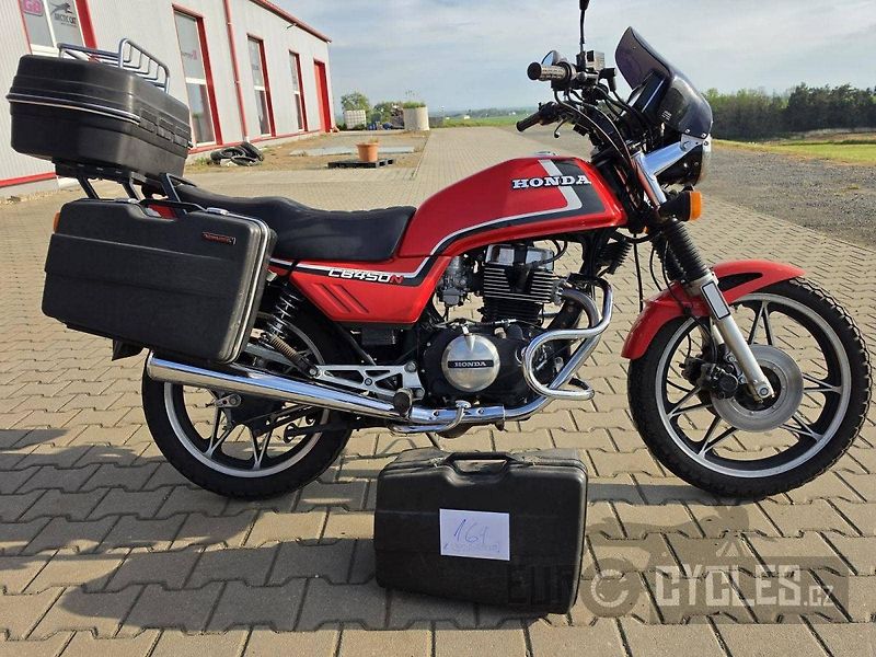 Honda CB 450 N (1985) - fotka 7 z 18