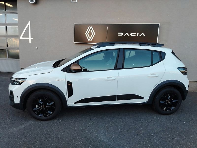 Dacia Sandero (2026) Stepway Extreme ECO-G 120 - fotka 2 z 12