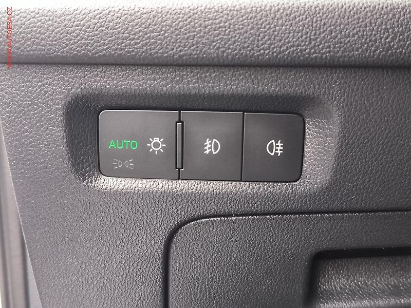 Škoda Octavia (2020) 2.0 TDi, 2.maj,ČR, Style - fotka 24 z 27