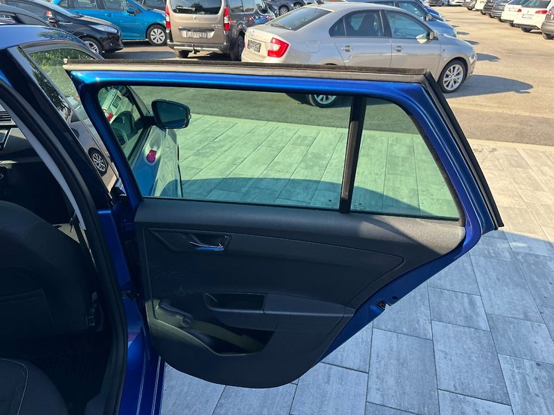 Škoda Fabia (2015) STYLE 1.0 MPI 55kW - fotka 22 z 31