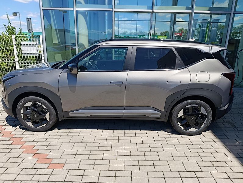 Kia Seltos (2026) SP3 1,6 T-GDi Exclusive - fotka 3 z 8