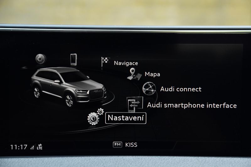 Audi Q7 3.0 TDI QUATTRO,VIRTUAL,7MÍST - fotka 23 z 50