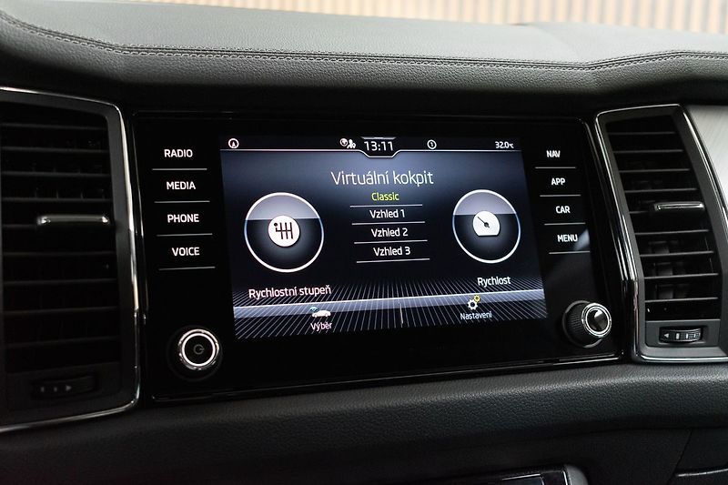 Škoda Kodiaq 2.0 TDI DSG*TAŽNÉ**DPH*ČR 1.M* - fotka 31 z 42
