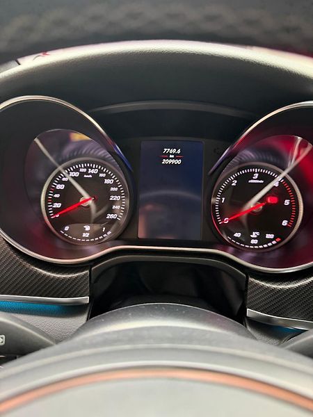 Mercedes-Benz Třídy V 250 d Exclusive , AMG, 4 MATIC - fotka 22 z 27