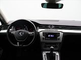 Volkswagen Passat 2.0 TDI 110kW Comfortline - náhled 22