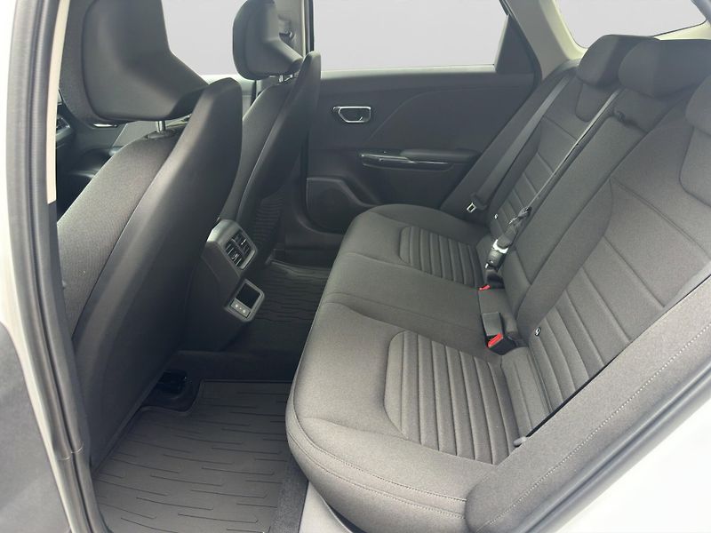 Kia K4 (2026) 1.6 T-GDI 110kW Exclusi - fotka 13 z 13