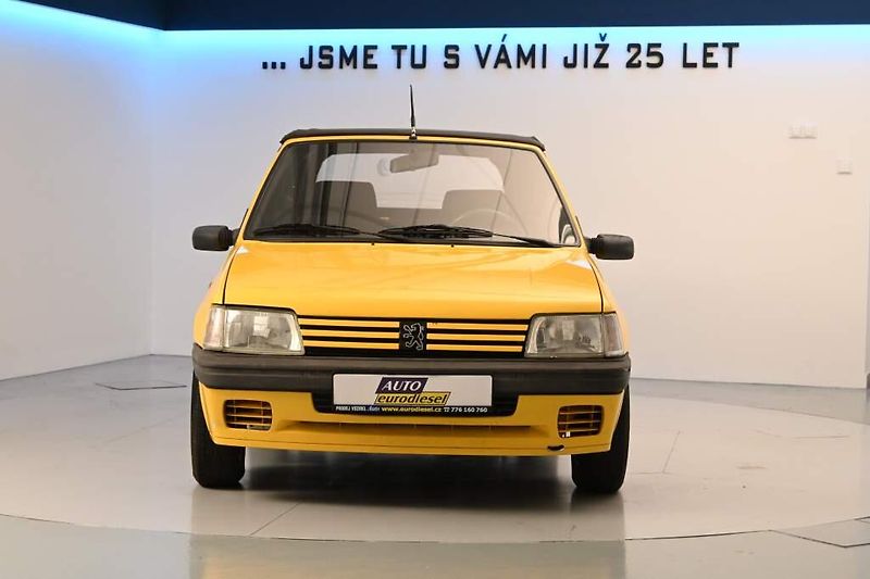 Peugeot 205 (1995) 1.4 CABRIO Pininfarina i - fotka 4 z 19