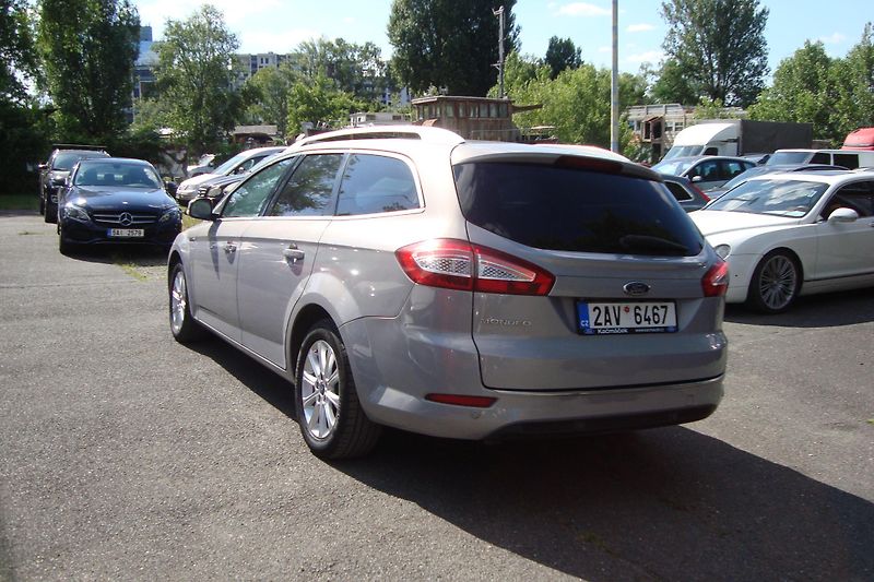 Ford Mondeo (2011) 2.0TDCi,AUT, Najeto 93Tis.km ! - fotka 71 z 75