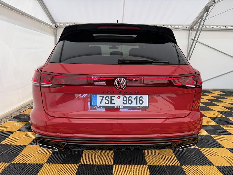 Volkswagen Touareg 3.0Tdi*210kw*1-MAJ*DPH*R-Line* - fotka 6 z 50