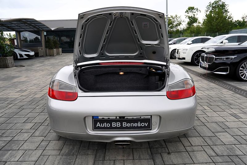Porsche Boxster 2.5i/205PS/hardop/54.000 km !! - fotka 29 z 50
