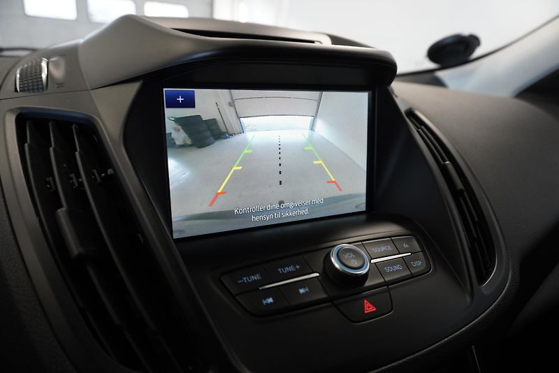 Ford Kuga (2019) 2.0 TDCI TITANIUM AUTOMAT - fotka 19 z 31