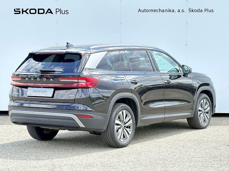 Škoda Kodiaq (2025) DSG 4x4  2.0 TDI / 142 kW / EX - fotka 2 z 33